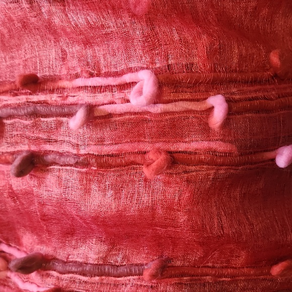 Textured Scarf - Picture 4 of 5